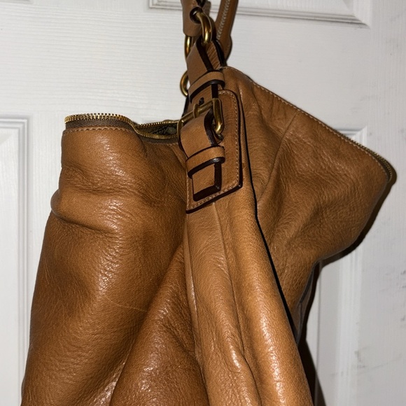 PRADA Cervo Deerskin Zipper Hobo Cammello Purse - Picture 3 of 7